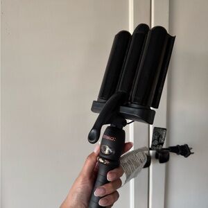 Amika Triple Barrel Black Hair Styler